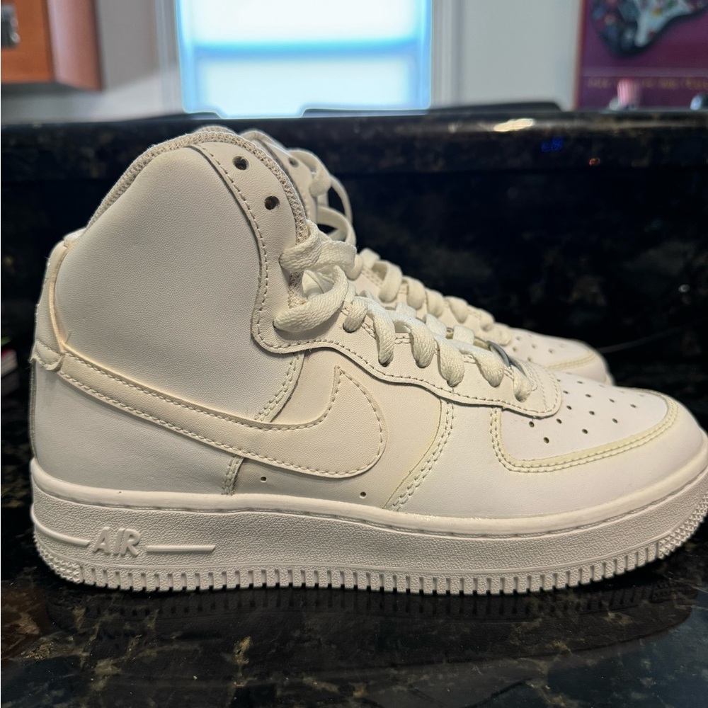 Nike Air Force 1 Mid Triple White Youth Size 5.5